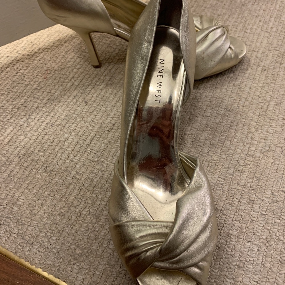 Gold Nine West open toe pumps size 8